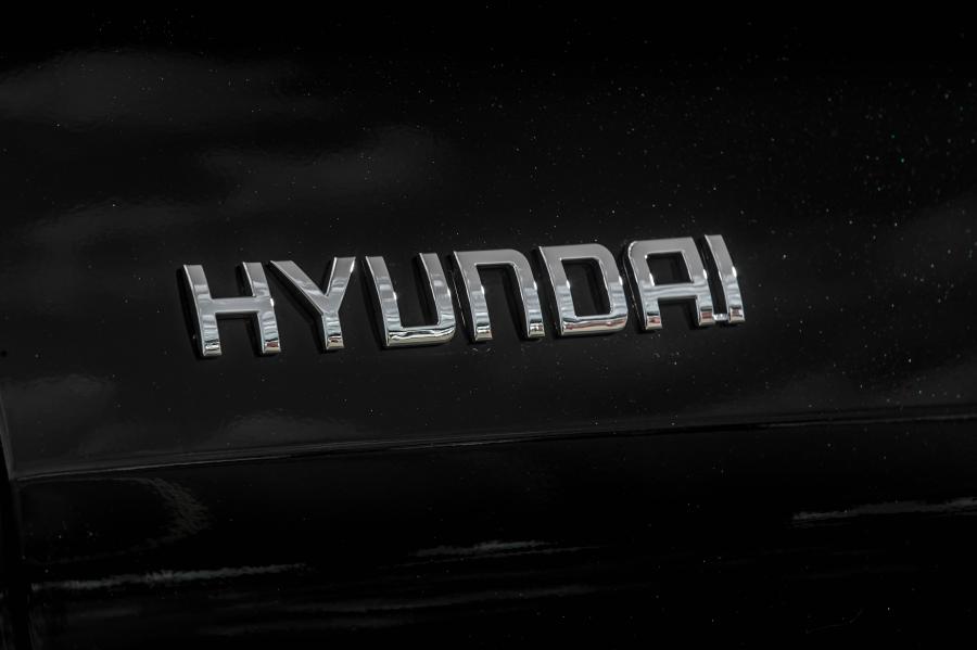 Логотип Hyundai iLoad 2018 года  (UK) (фото 4 из 18)